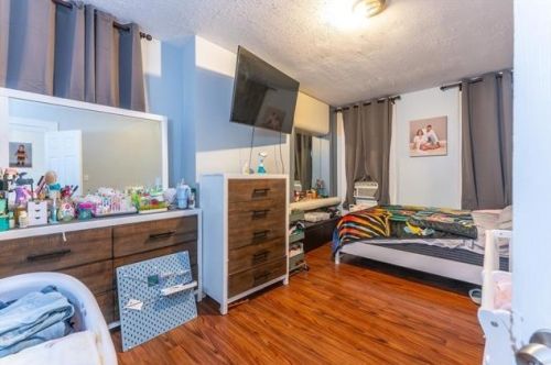 721 St, Union City NJ 07087-2207 exterior