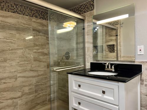 2334 19 St, Milwaukee WI 53215-3006 exterior