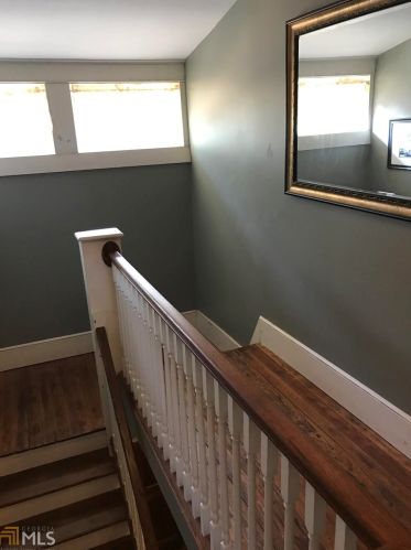 1528 Cambridge Ave, Atlanta GA 30337-2110 exterior