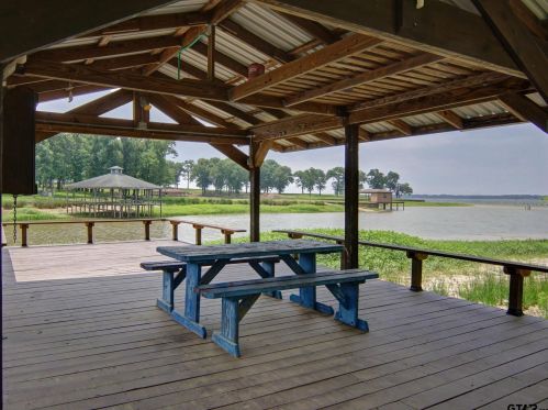 8571 Fm 515, Yantis TX 75497-4761 exterior