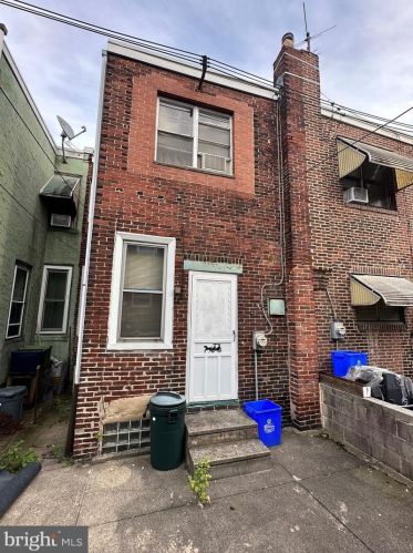 2208 23rd St, Philadelphia PA  19121-1328 exterior