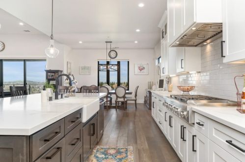 1990 Ritchie St, Folsom CA  95630 exterior