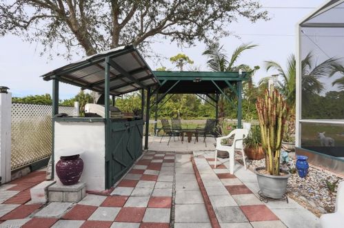 25324 Alicante Dr, Punta Gorda FL 33955-4160 exterior