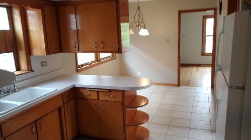 5435 Millard Ave, Chicago IL 60629-4346 exterior