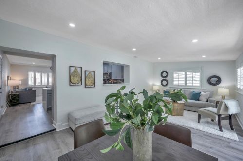 3912 Bay View Ave, Tampa FL  33611-1234 exterior