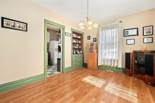 4047 Drake Ave, Chicago IL 60659-3207 exterior