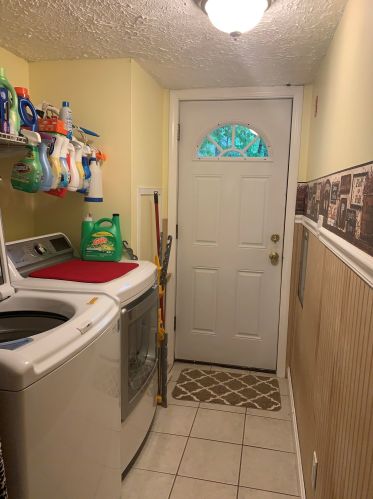 90 Redwood Ave, Concord NH 03301-3519 exterior