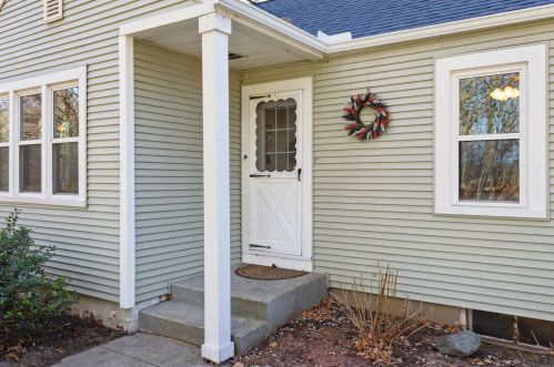 1811 C Ave, Kalamazoo, MI 49009-6342