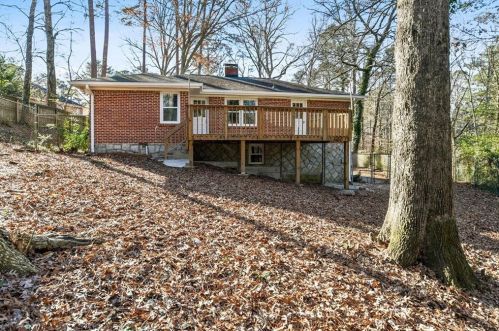 1321 Idlewood Rd, Tucker GA 30084-7717 exterior