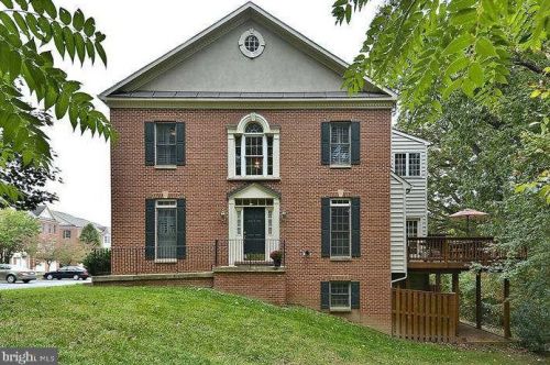 28 Blue Hosta Way, Rockville, MD 20850-2871