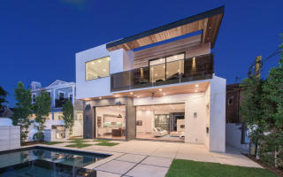 635 Sierra Bonita Ave, Los Angeles CA  90036-2404 exterior