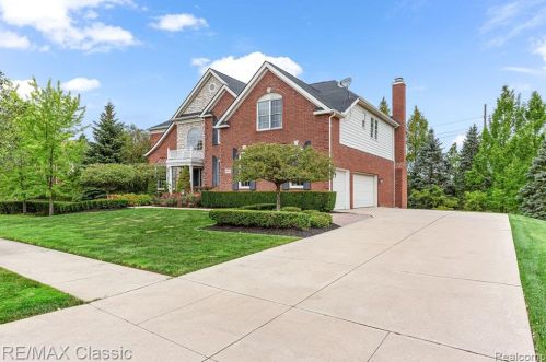 46472 Crystal Downs, Northville, MI 48168-8483