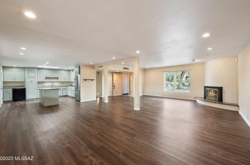 4441 Bear Canyon Rd, Tucson AZ  85749-9649 exterior