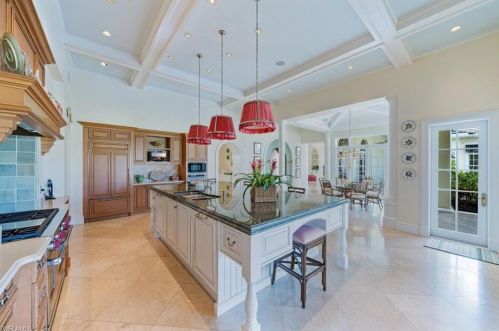 1437 Nighthawk Pt, Naples FL 34105-2789 exterior