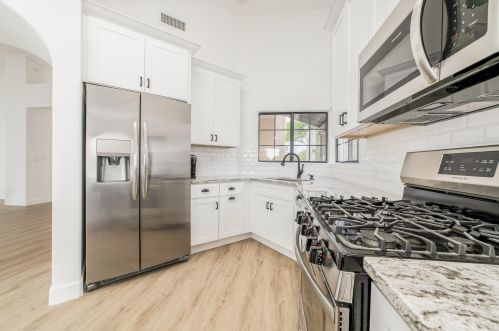 5860 Bright Star Dr, Tucson AZ  85718-3429 exterior