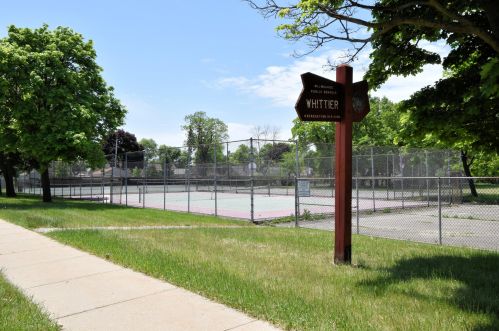 135 Martin Ln, Milwaukee WI 53207-4976 exterior