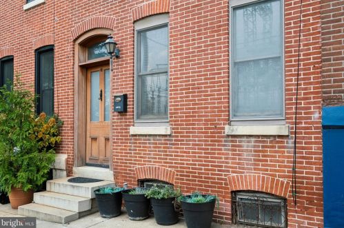 2607 Christian St, Philadelphia PA 19147-3612 exterior