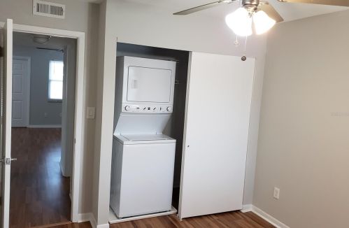 527 Lincoln Ave, Tampa FL 33609-4900 exterior