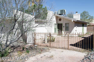 1012 Constitution Dr, Tucson, AZ 85748-1976