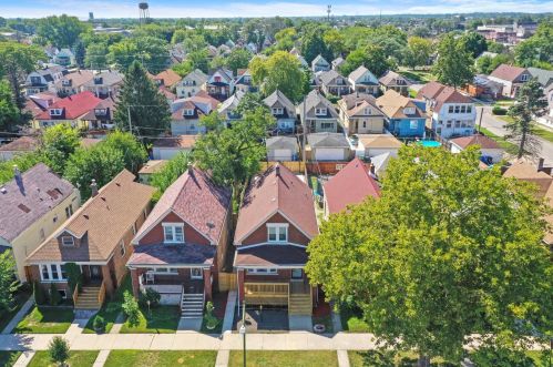 1467 72nd St, Chicago IL  60619-1509 exterior