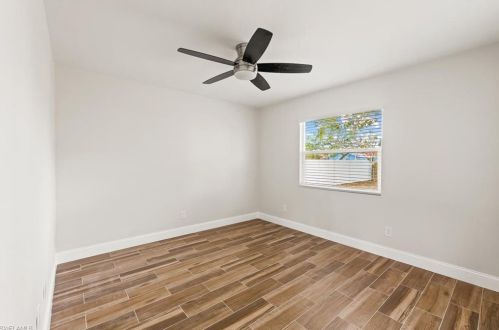 5301 21 Pl, Naples FL 34116-6863 exterior