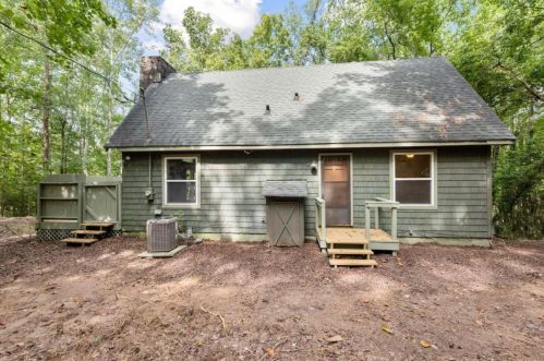 8525 Lk Holw Dr, Gainesville GA 30506-3967 exterior