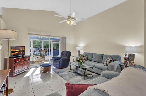 6000 Travelers Way, Fort Pierce FL  34982-4054 exterior