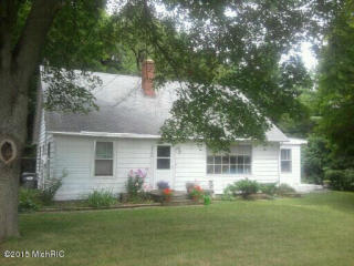 5586 Parkview Ave, Kalamazoo MI  49009-9486 exterior