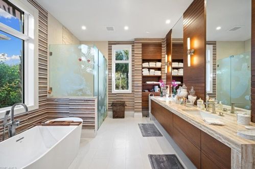 1230 Gulf Shore Blvd, Naples FL exterior