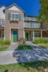 631 Flathead River St, Oxnard, CA 93036-5308