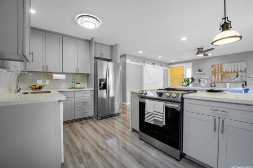 4185 Keanu St, Honolulu, HI 96816-5533