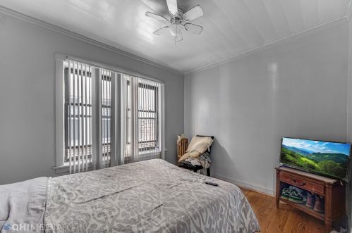 10215 Saint Lawrence Ave, Chicago IL 60628-2232 exterior