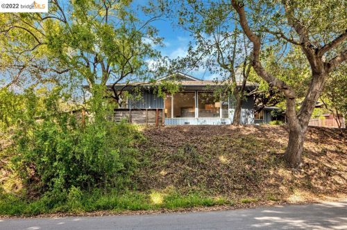 1 Avenida Dr, Berkeley CA 94708-2146 exterior