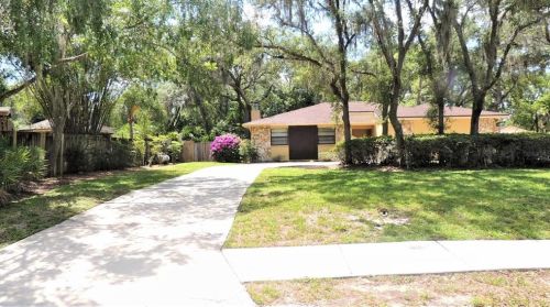 13106 53rd St, Tampa, FL 33617-1210