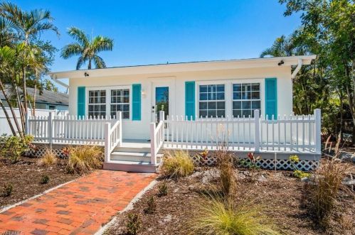 1012 Ridge St, Naples, FL 34103-4222