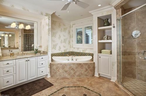 1416 Nighthawk Pt, Naples FL 34105-0000 exterior