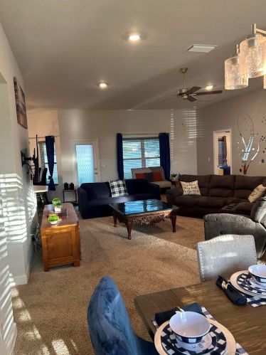 1207 Byron St, Fort Pierce FL  34983-2507 exterior