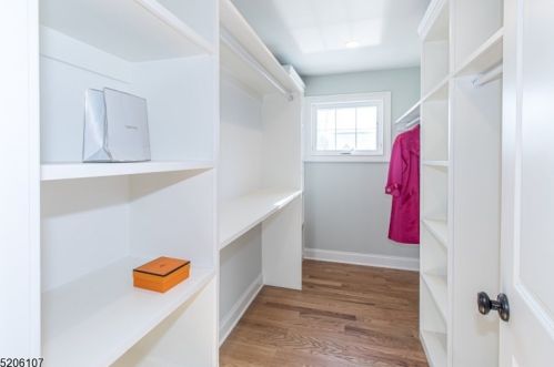 2051 Jersey Ave, Scotch Plains NJ  07076-4679 exterior