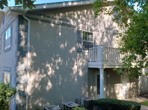 1012 Greenwood Cir, Bull Valley, IL 60098-2982