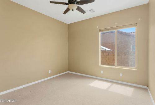 43511 47 Ln, Phoenix AZ 85031-2703 exterior