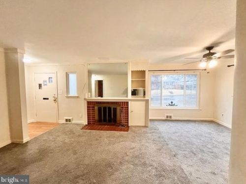 7906 Wildwood Dr, Silver Spring MD  20912-7441 exterior