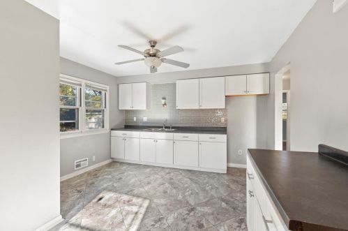 7657 Edgeworth Dr, Milwaukee, WI 53223-4320