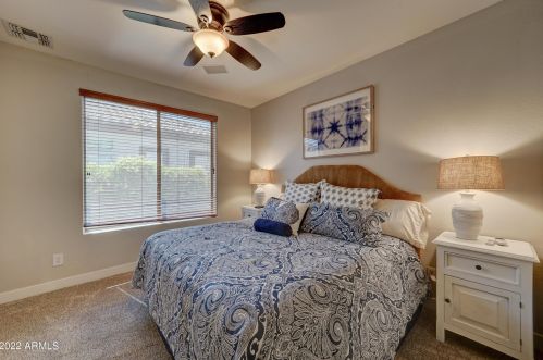 715 County Down Dr, Chandler AZ 85249-7331 exterior