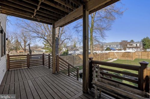 2216 30th St, Washington DC  20020-3369 exterior