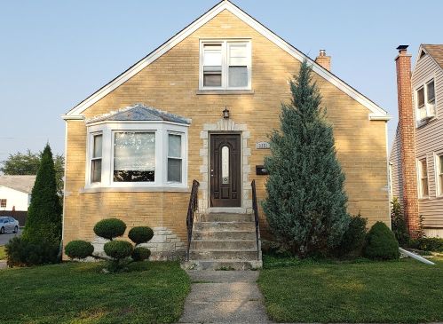 3251 Ozanam Ave, Chicago IL  60634-3048 exterior