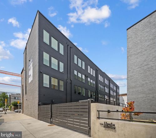 1613 2nd St, Philadelphia PA 19122 exterior