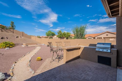 63484 Cat Claw Ln, Tucson AZ 85739-1267 exterior