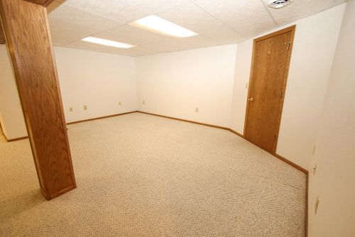 4517 Clayton Crst Ave, Milwaukee WI 53221-3732 exterior