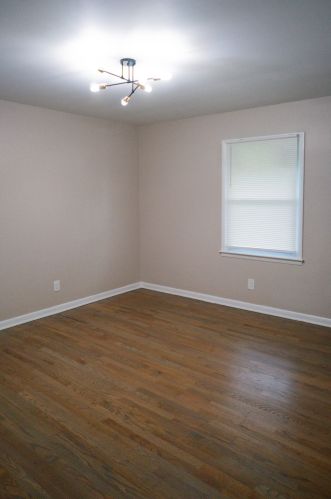 3949 Adamsville Dr, Atlanta GA  30331-3823 exterior