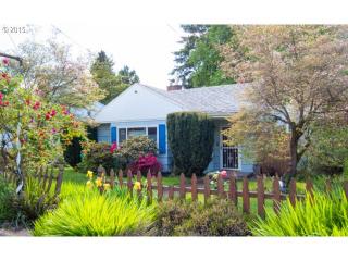 2307 72nd Ave, Portland, OR 97215-4049